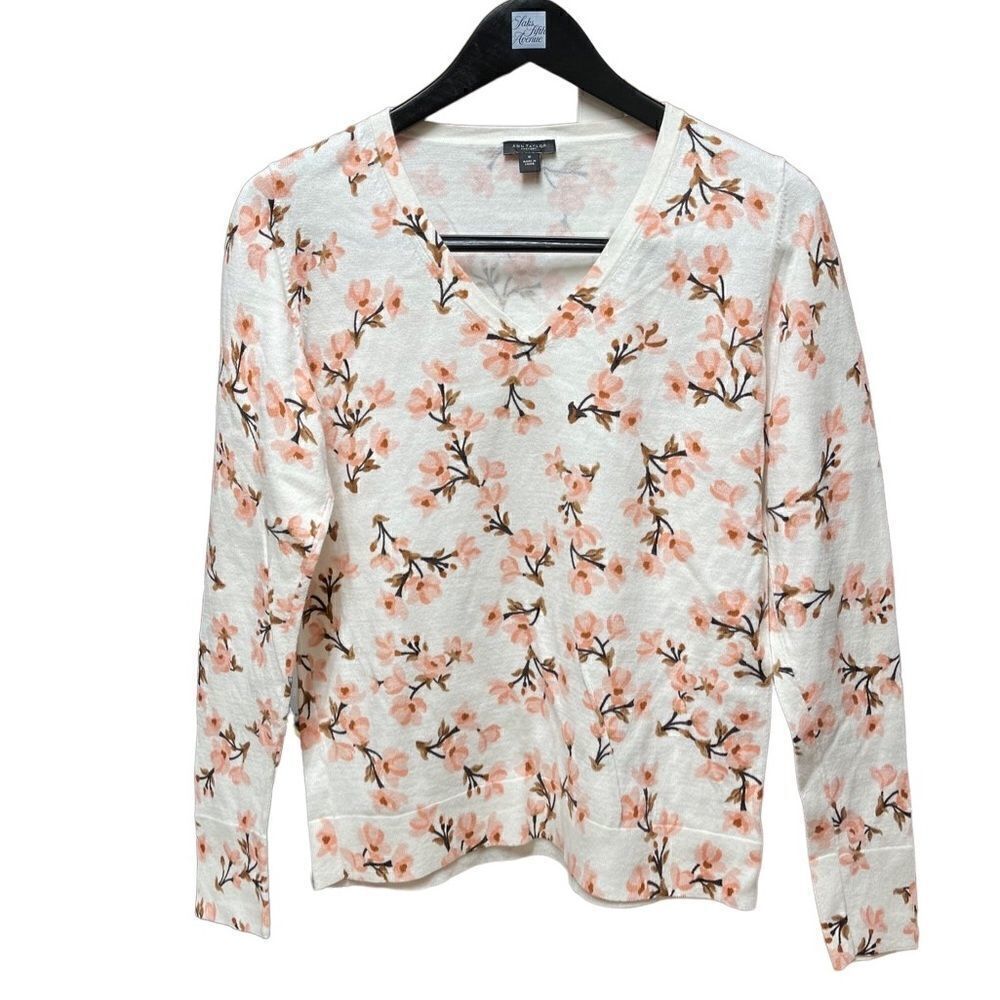 🌟70% OFF🌟 Ann Taylor Floral Sweater